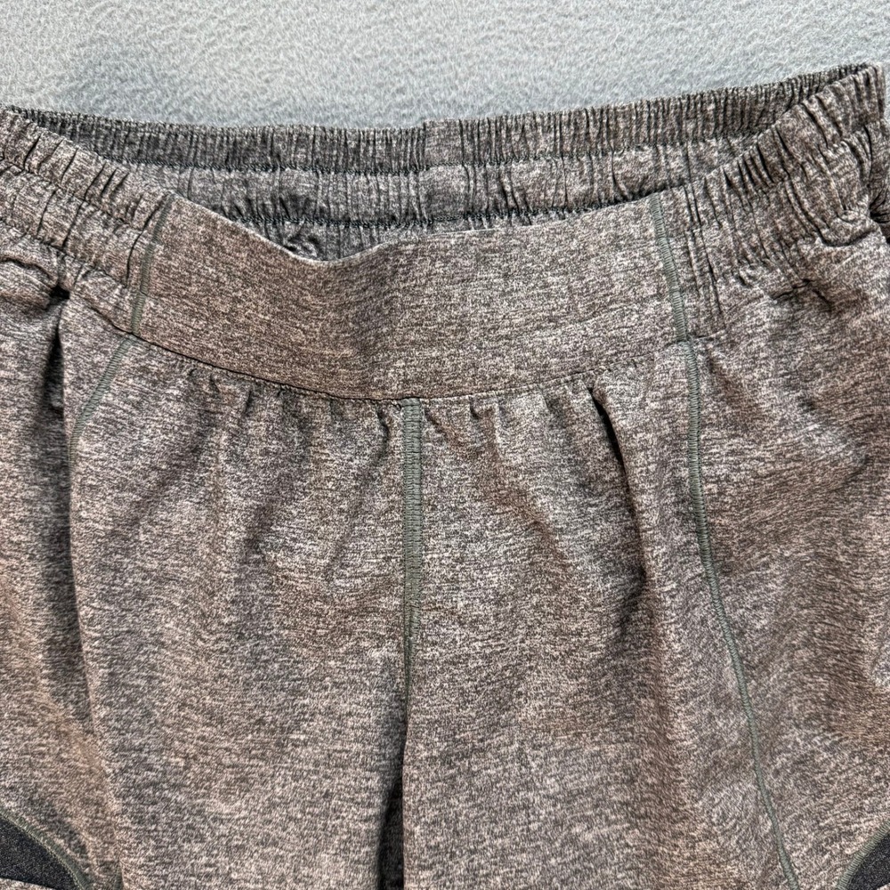 Lululemon Tracker Short V 4" Athletic Running Shorts Size 9 Heathered Black Gray - Picture 6 of 10